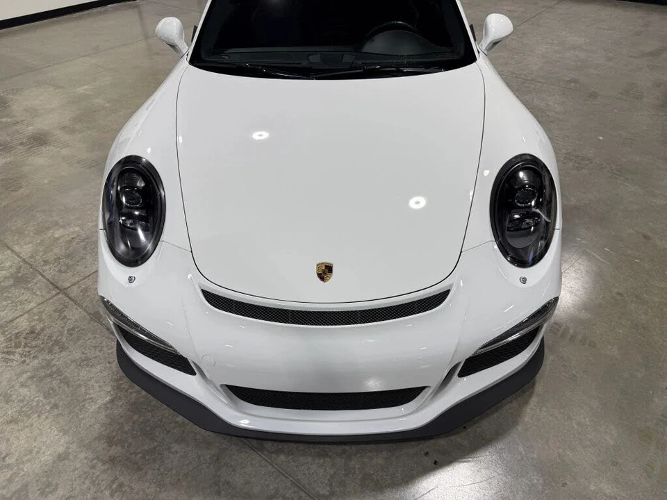 2015 Porsche 991 GT3 - Image 24 of 31