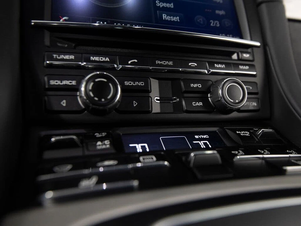 2015 Porsche 991 GT3 - Image 23 of 27