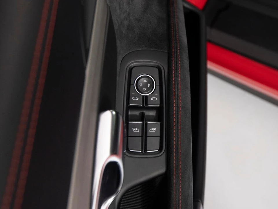 2015 Porsche 991 GT3 - Image 16 of 27