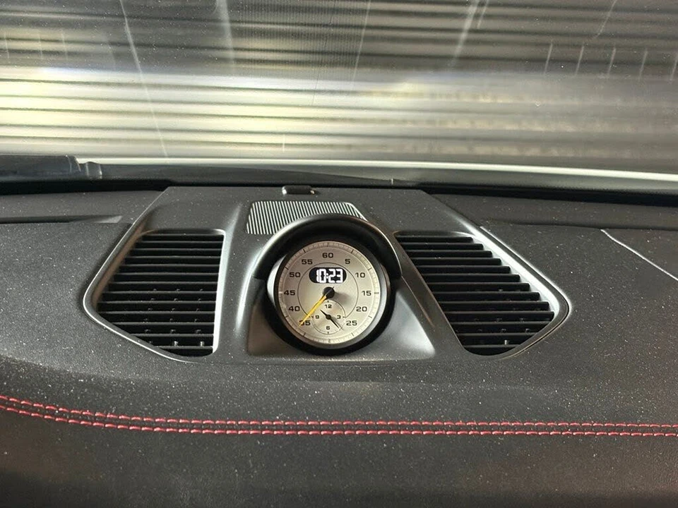 2015 Porsche 991 GT3 - Image 23 of 31
