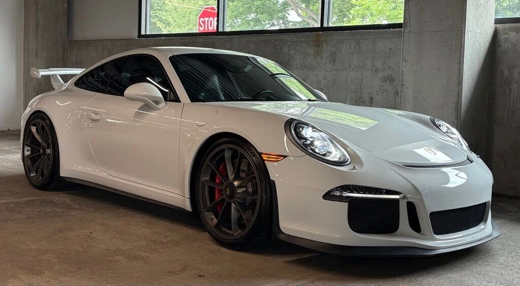 2015 Porsche 991 GT3 - Image 12 of 31