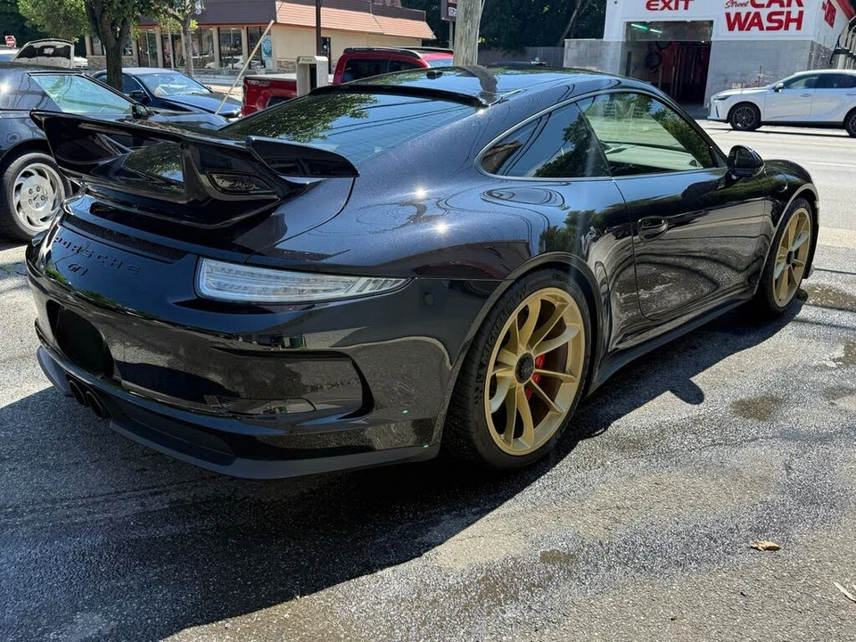 2015 Porsche 991 GT3 - Image 3 of 6