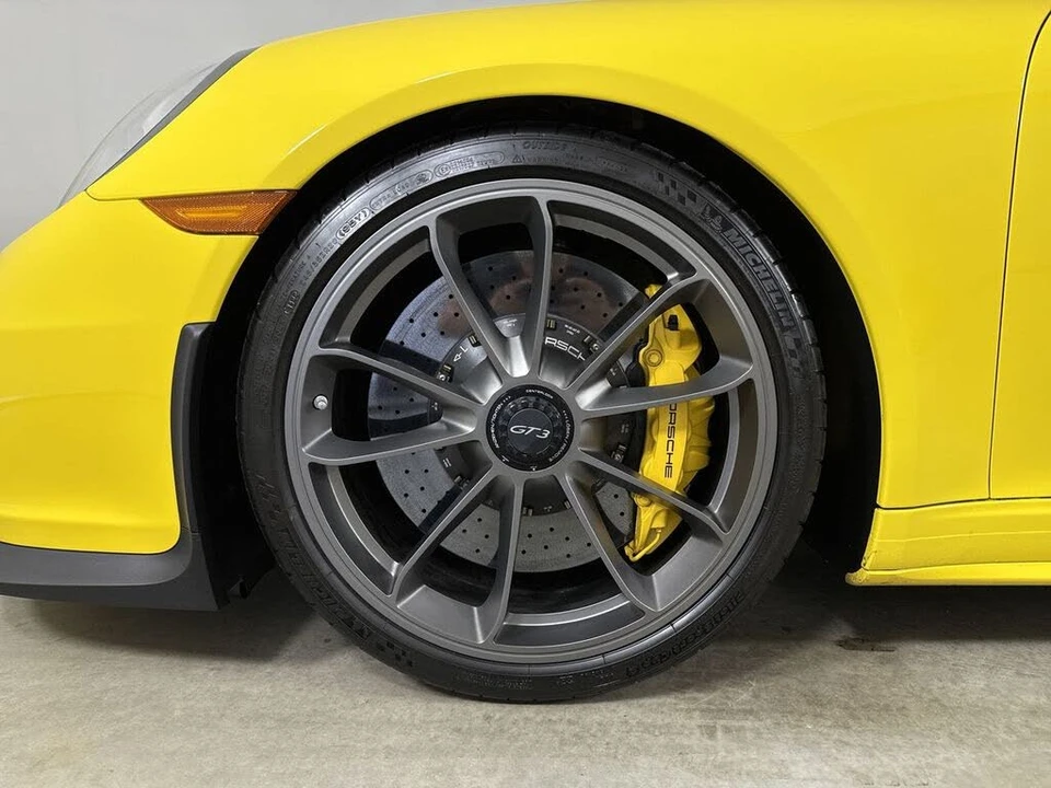 2015 Porsche 991 GT3 - Image 13 of 31