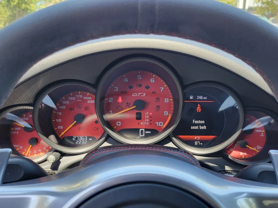 2015 Porsche 991 GT3 - Image 13 of 29