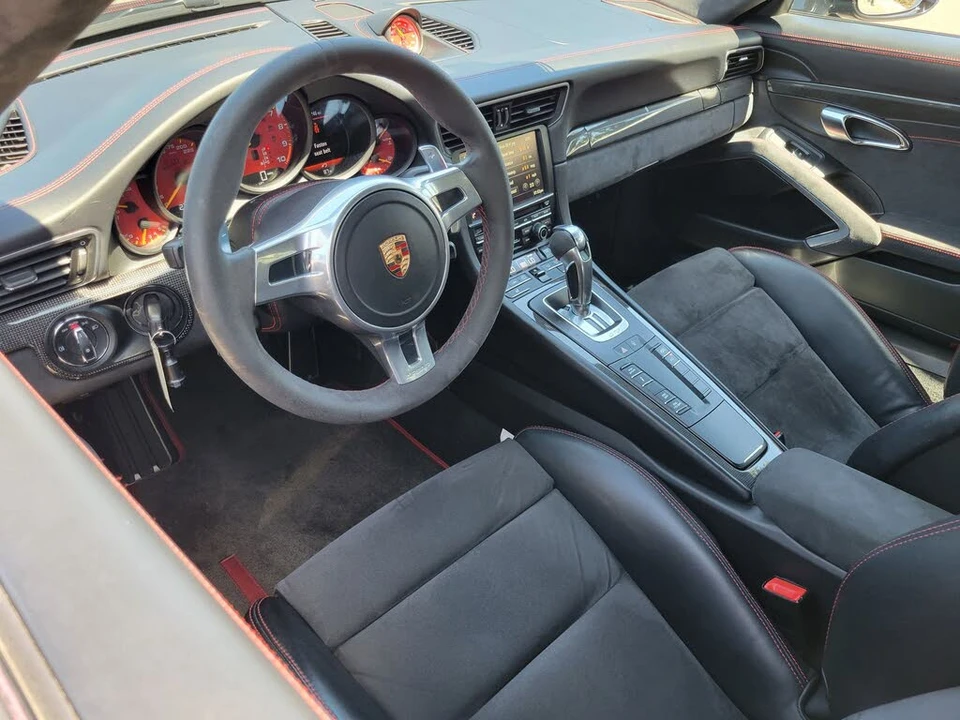 2015 Porsche 991 GT3 - Image 12 of 29
