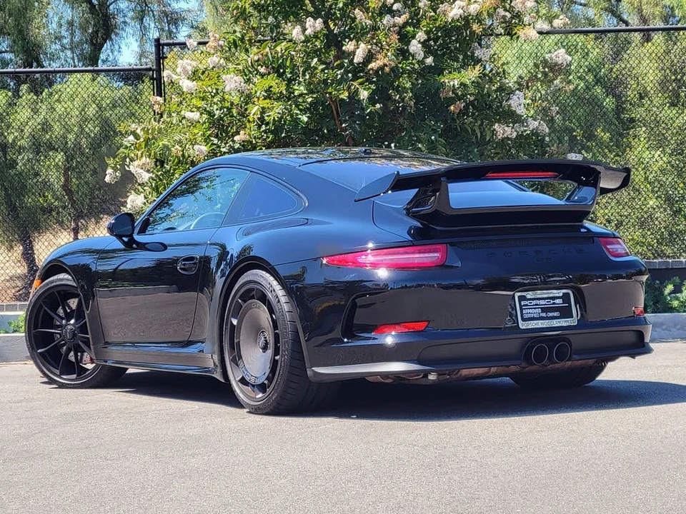 2015 Porsche 991 GT3 - Image 3 of 29