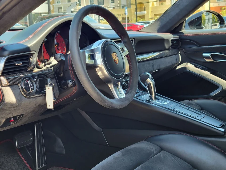 2015 Porsche 991 GT3 - Image 5 of 29