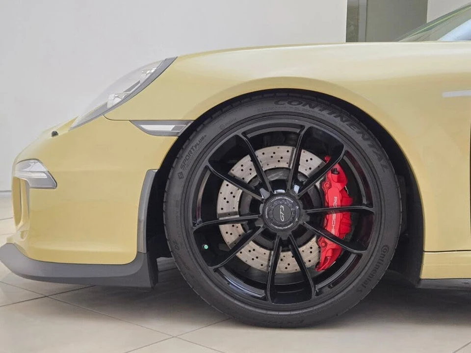 2015 Porsche 991 GT3 - Image 13 of 31