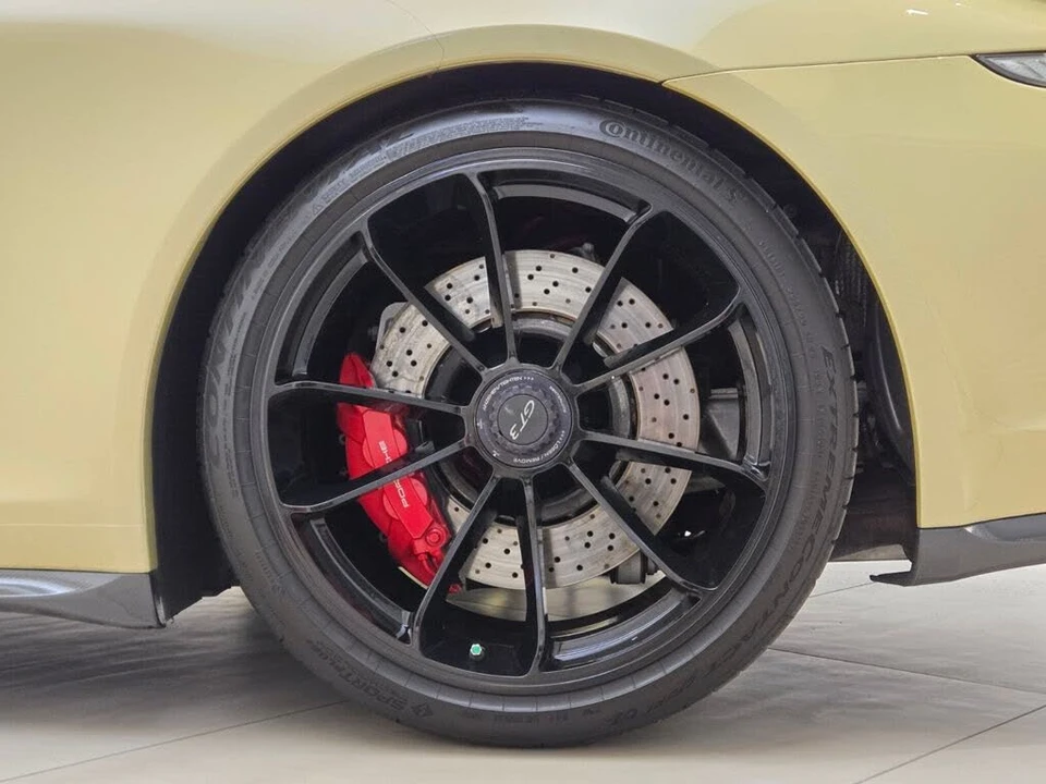 2015 Porsche 991 GT3 - Image 15 of 31