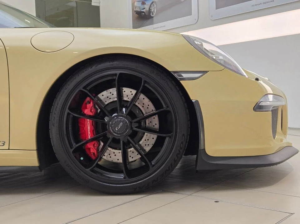 2015 Porsche 991 GT3 - Image 8 of 31