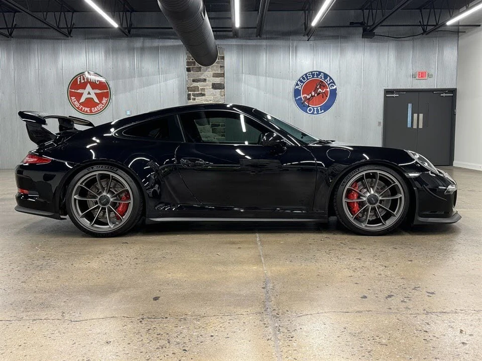 2015 Porsche 991 GT3 - Image 12 of 31