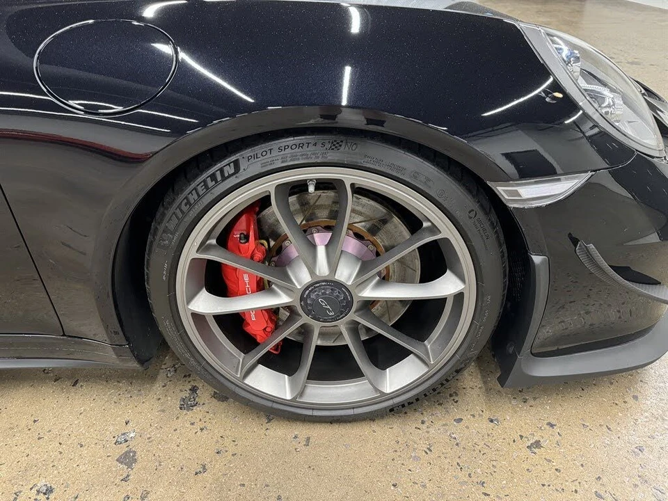 2015 Porsche 991 GT3 - Image 17 of 31