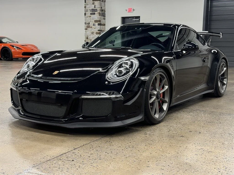 2015 Porsche 991 GT3 - Image 3 of 31