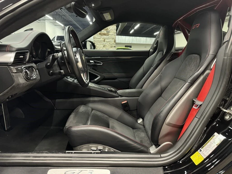2015 Porsche 991 GT3 - Image 20 of 31