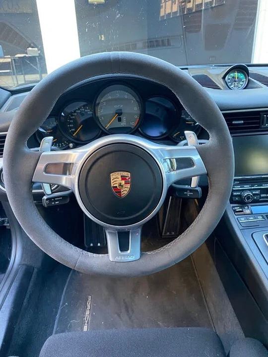 2015 Porsche 991 GT3 - Image 24 of 26