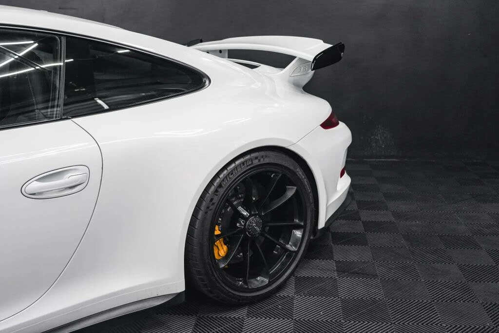 2015 Porsche 991 GT3 - Image 8 of 31