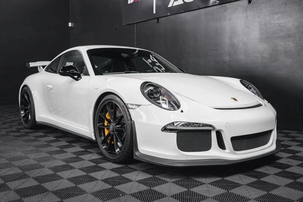 2015 Porsche 991 GT3 - Image 20 of 31