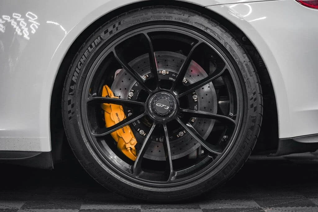 2015 Porsche 991 GT3 - Image 14 of 31