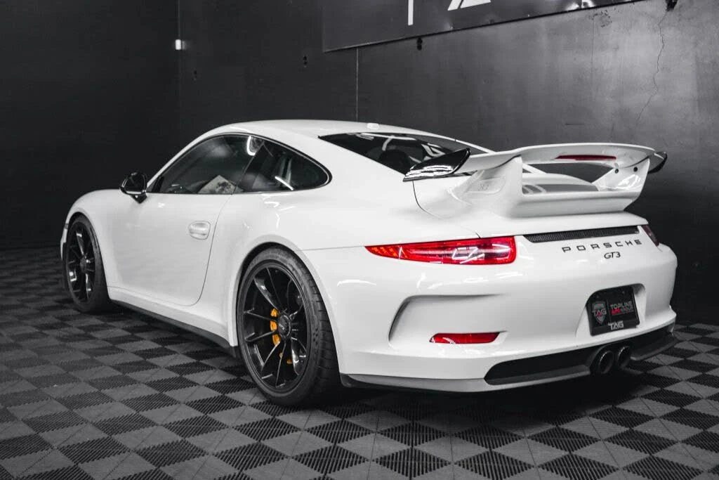 2015 Porsche 991 GT3 - Image 31 of 31