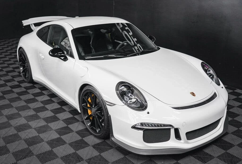 2015 Porsche 991 GT3 - Image 19 of 31