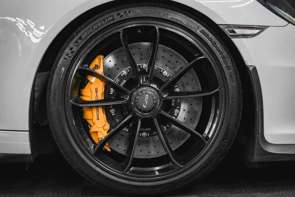 2015 Porsche 991 GT3 - Image 16 of 31