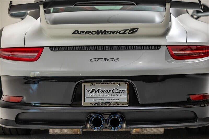 2015 Porsche 991 GT3 - Image 20 of 31
