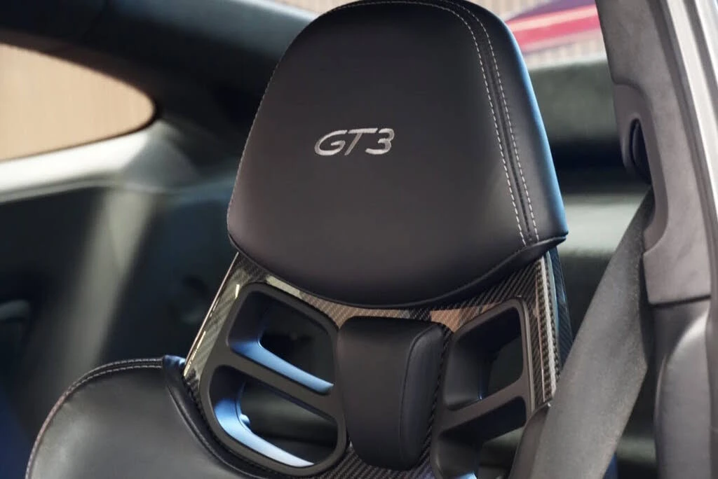 2015 Porsche 991 GT3 - Image 24 of 31