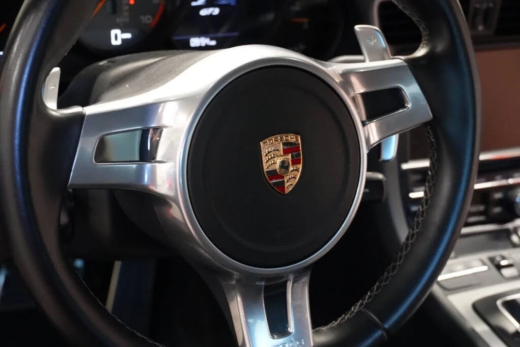 2015 Porsche 991 GT3 - Image 22 of 31