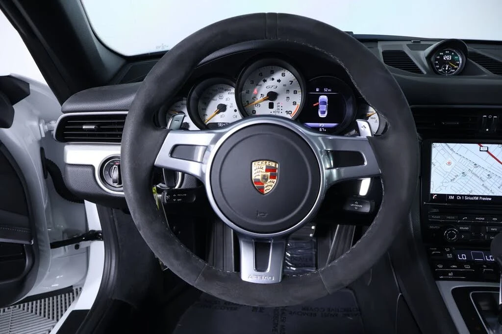 2015 Porsche 991 GT3 - Image 16 of 30