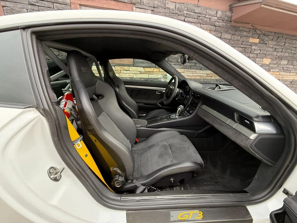 2015 Porsche 991 GT3 - Image 10 of 15