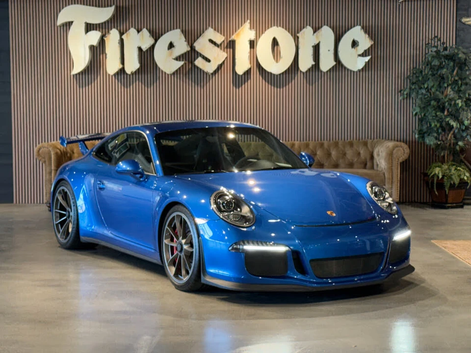 2015 Porsche 991 GT3 - Image 2 of 31