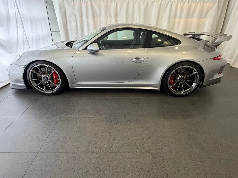 2015 Porsche 991 GT3 - Image 2 of 26