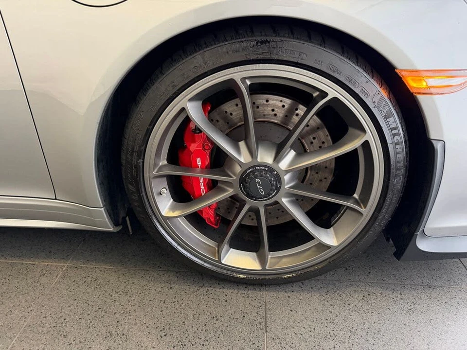 2015 Porsche 991 GT3 - Image 13 of 26