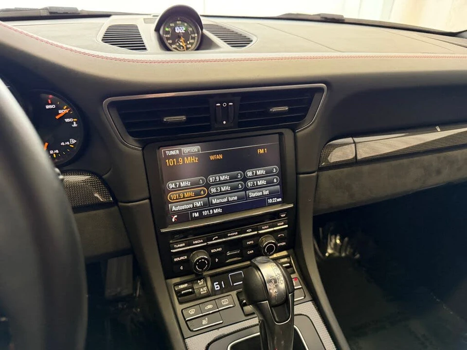 2015 Porsche 991 GT3 - Image 22 of 26