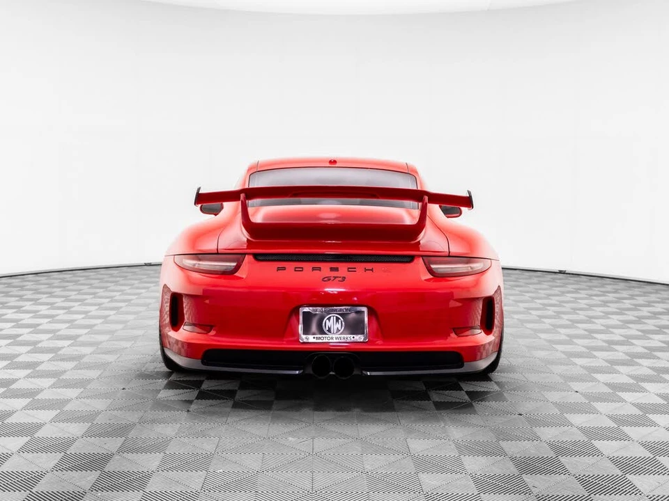 2015 Porsche 991 GT3 - Image 10 of 31