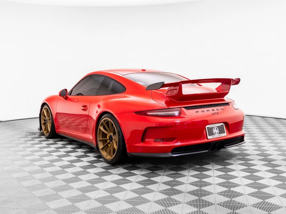 2015 Porsche 991 GT3 - Image 3 of 31