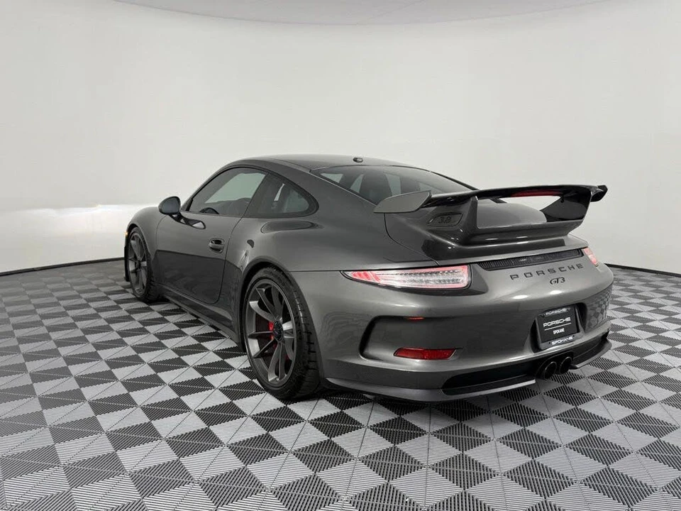 2015 Porsche 991 GT3 - Image 3 of 6