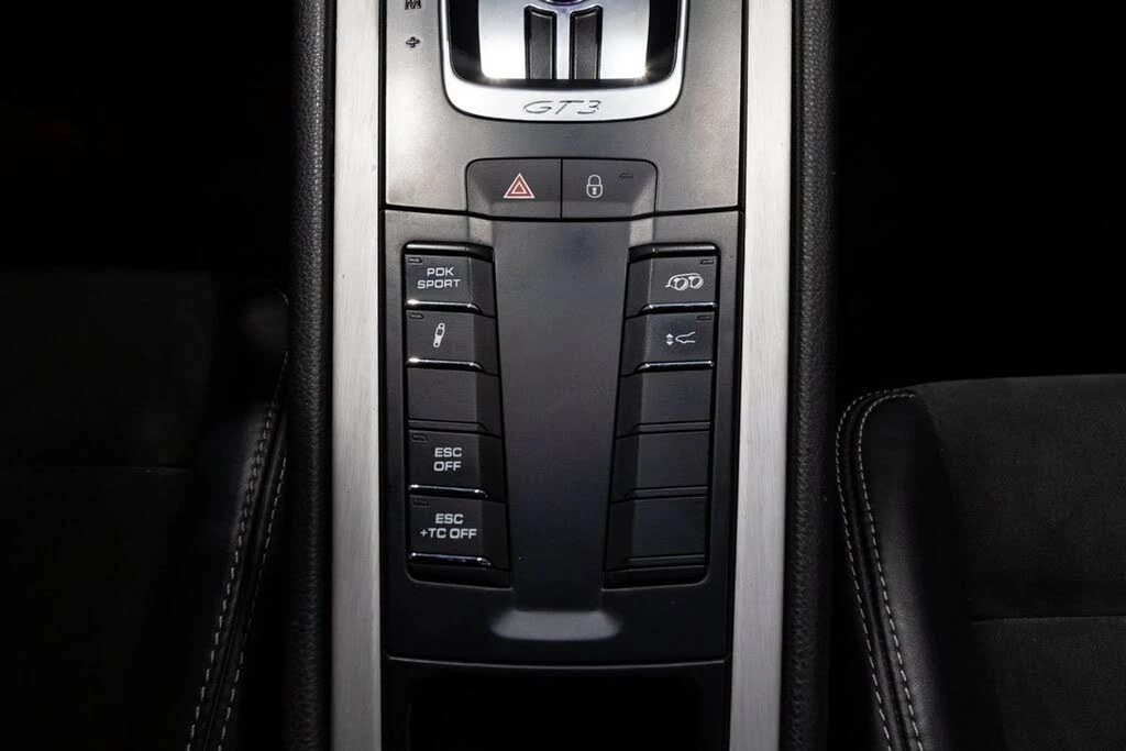 2015 Porsche 991 GT3 - Image 14 of 17