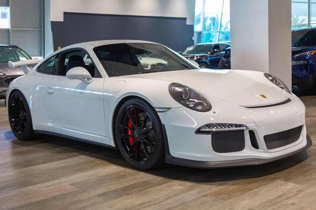 2015 Porsche 991 GT3 - Image 2 of 17