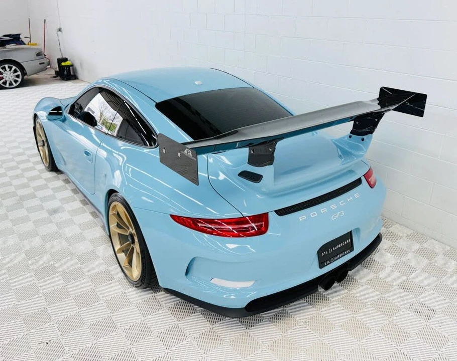 2015 Porsche 991 GT3 - Image 30 of 31
