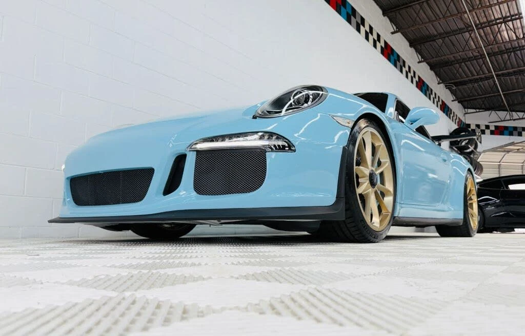 2015 Porsche 991 GT3 - Image 24 of 31