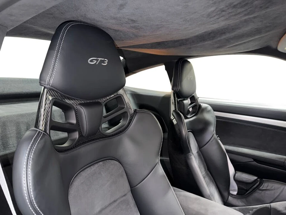 2015 Porsche 991 GT3 - Image 15 of 19