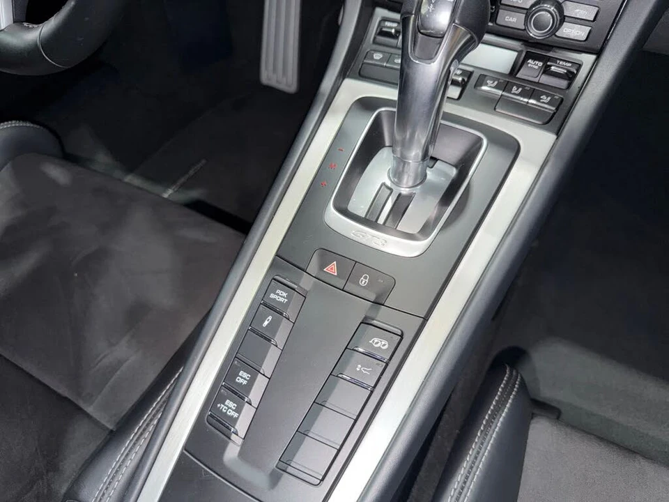 2015 Porsche 991 GT3 - Image 17 of 19