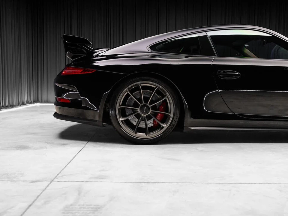 2015 Porsche 991 GT3 - Image 5 of 31