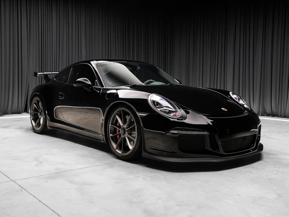 2015 Porsche 991 GT3 - Image 17 of 31
