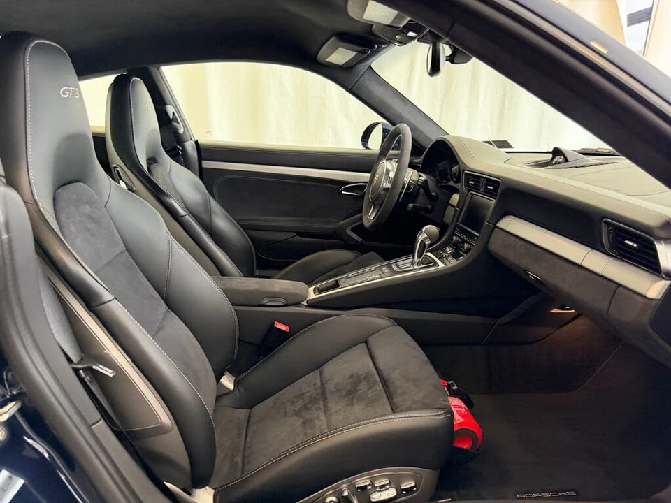 2015 Porsche 991 GT3 - Image 16 of 26