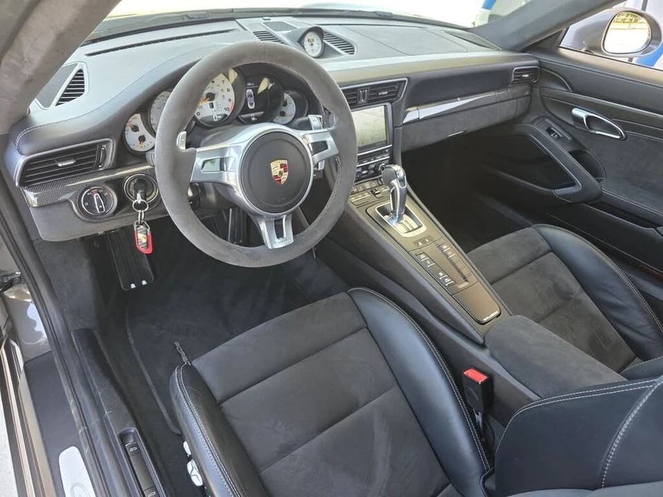 2015 Porsche 991 GT3 - Image 12 of 31