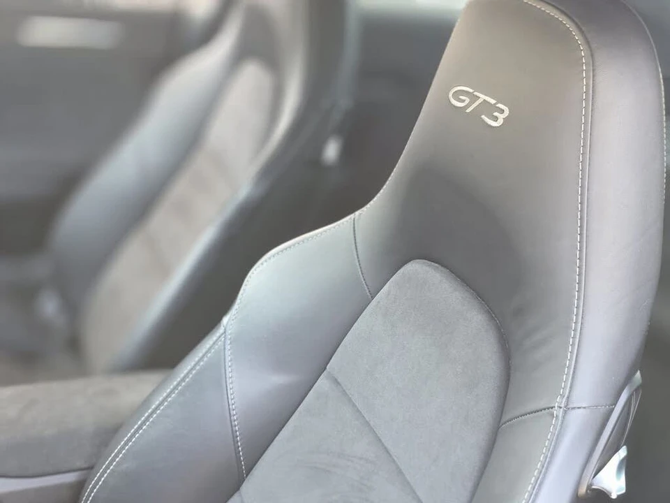 2015 Porsche 991 GT3 - Image 22 of 31