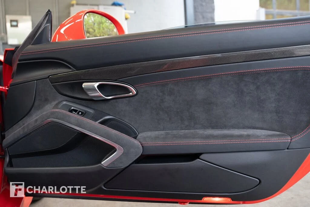 2015 Porsche 991 GT3 - Image 30 of 31