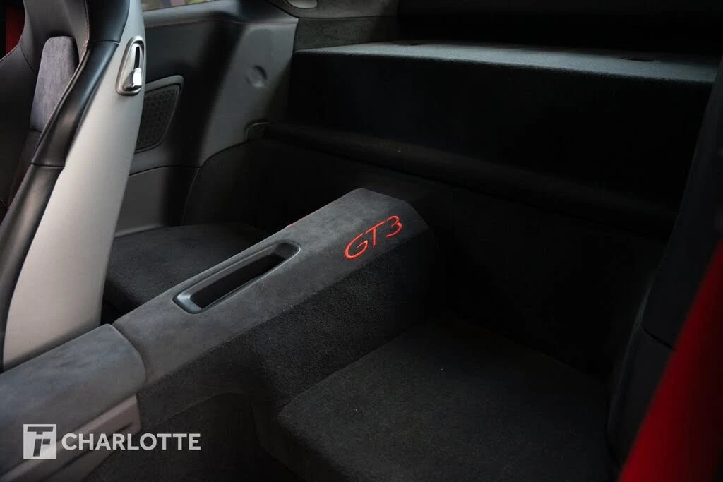 2015 Porsche 991 GT3 - Image 22 of 31